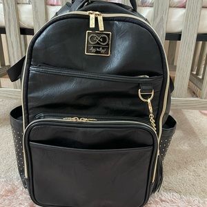 Itzy ritzy OG boss plus diaper bag